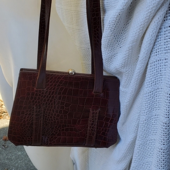 Claudia Barnes  Vintage embossed leather‎ bag - Picture 10 of 12